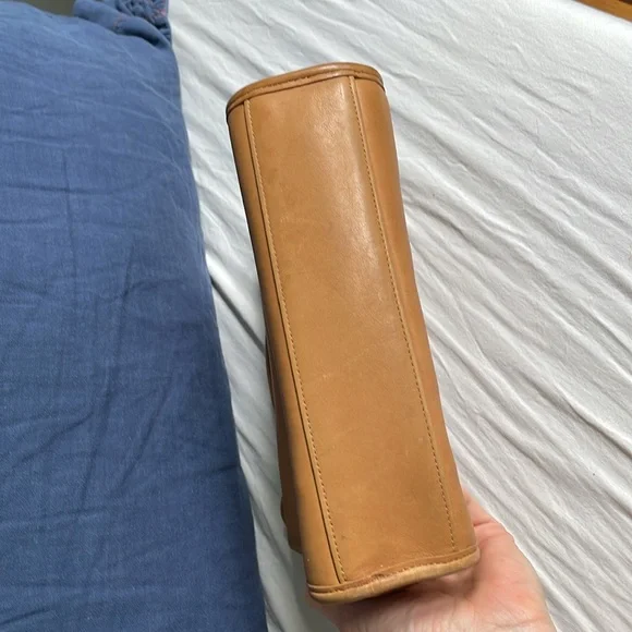 Tan Leather Coach Court Bag with Removable Strap - Picture 7 of 9